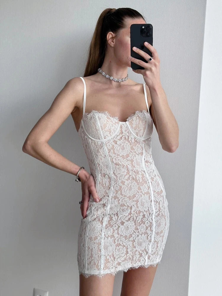 cocktail dressAmalia - lace body con dress