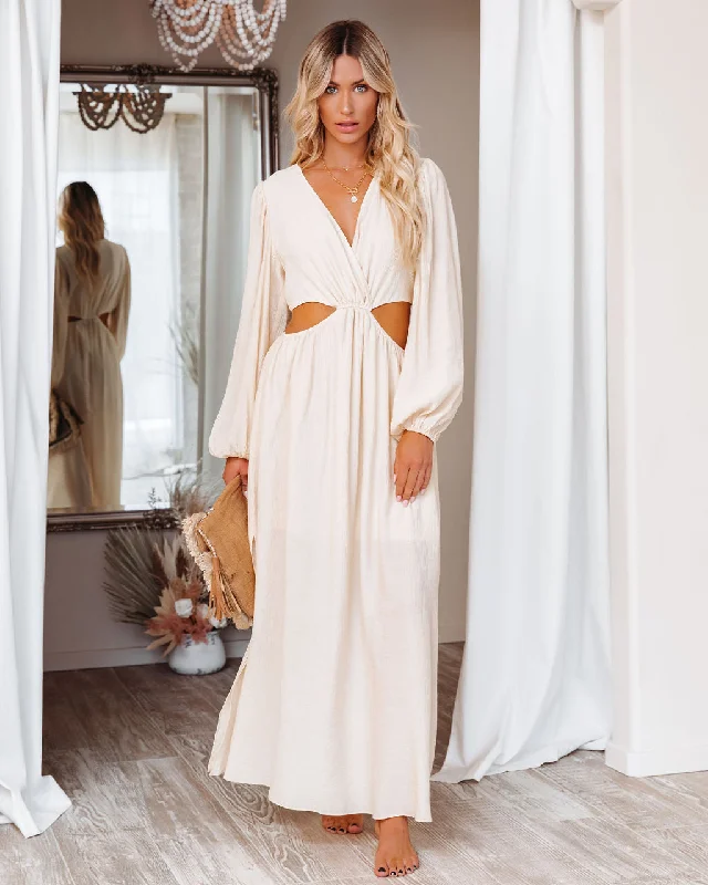 relaxed fit dressAmora Long Sleeve Cutout Maxi Dress - FINAL SALE