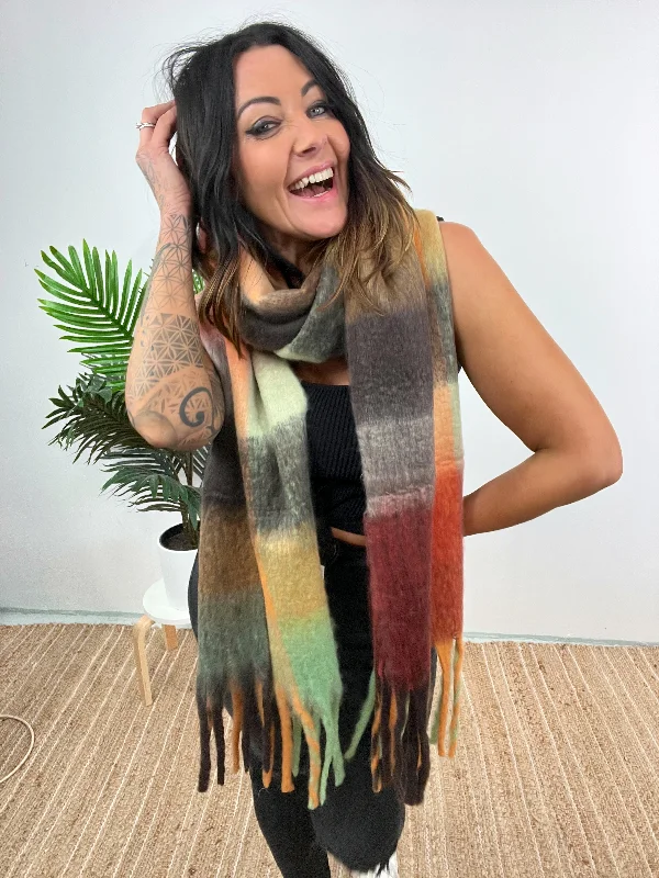 fitted cocktail dressRusty Scarf