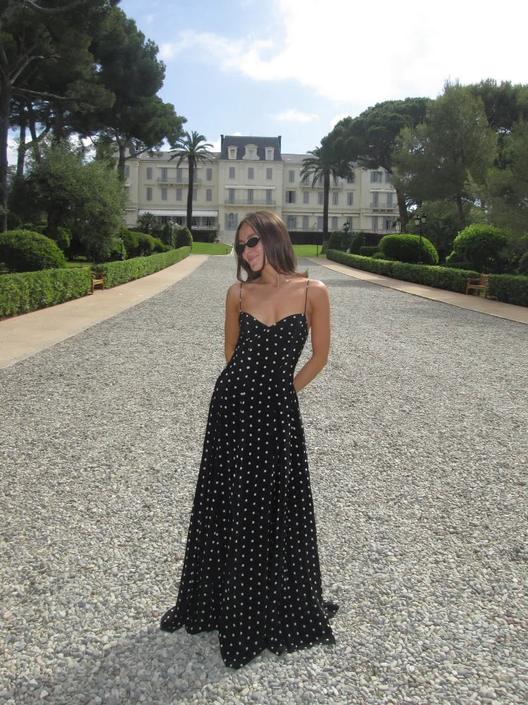 chic shift dressTamara - Elegant polka dot maxi dress