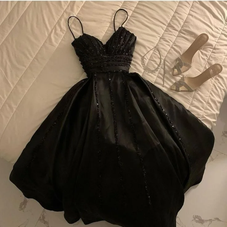 classic fit-and-flare dressBlack Straps Sequins A-Line Long Formal Party Dress Evening Gown, DP3485