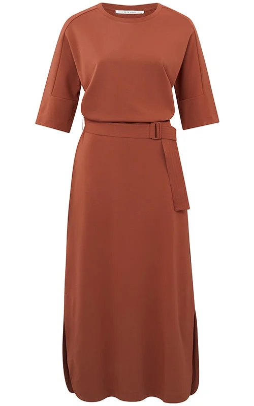 off-the-shoulder dressJersey Arabian Spice Red Dress W Belt