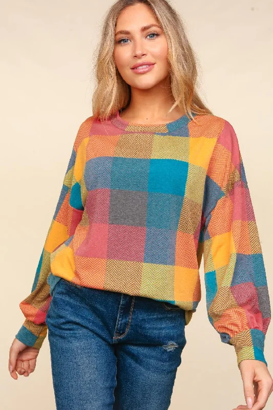 casual trench coatPLUS OVERSIZED MULTI COLOR PLAID HACCI SWEATER TOP