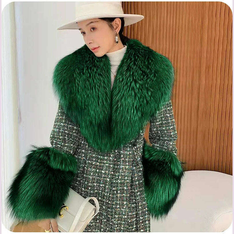 high-fashion coatWinter Faux Fur Collar Cuffs Set Women Fluffy Large Shawl Coat Accessories Warm Fashion Fake Fox Fur Scarf Furry Scarves Female